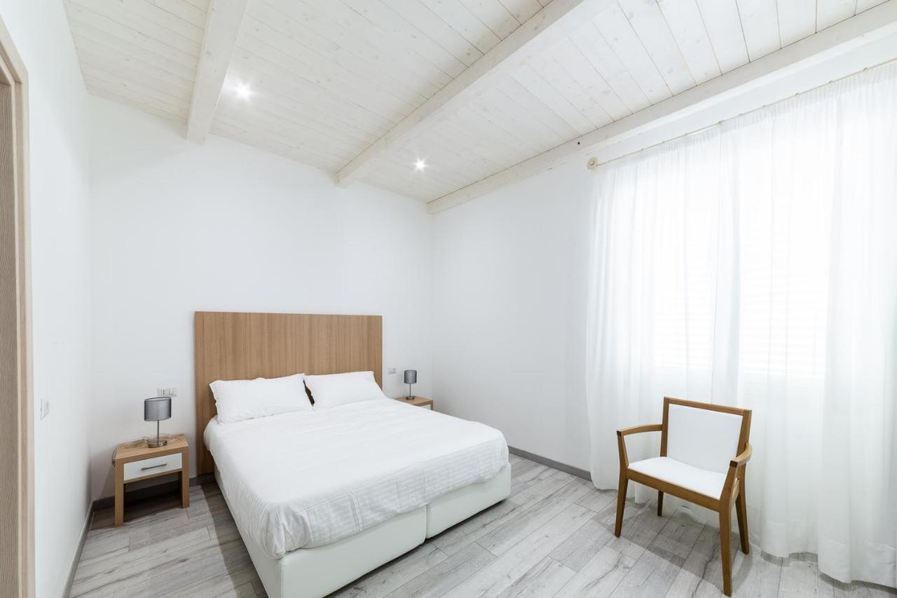 La Promenade Rooms & Suites Olbia Bagian luar foto