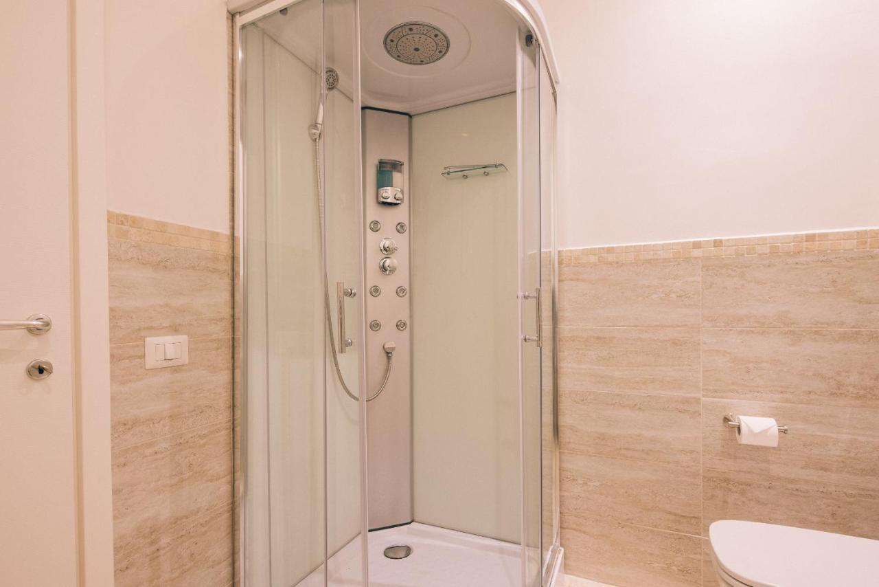 La Promenade Rooms & Suites Olbia Bagian luar foto